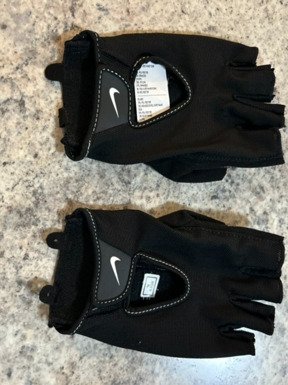 Nike Men's Fundamental FitDry Weightlifting Training Gloves – Black – XL